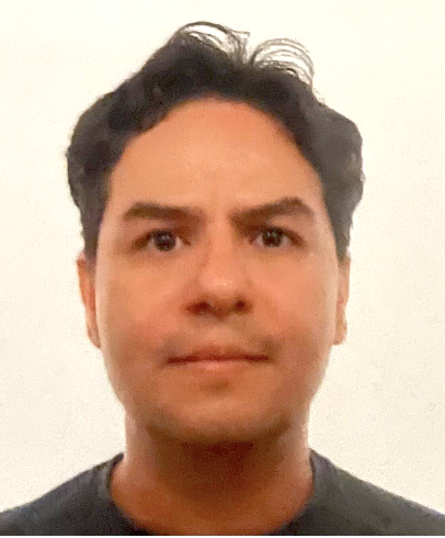 Javier Gomez, Spanish teacher at Spanish Explorer